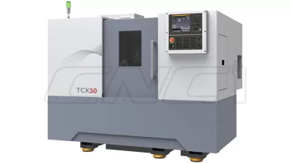 TCK50-500 Токарный станок с ЧПУ: макс. диаметр над станиной Ø500 мм, макс. длина точения 500 мм.