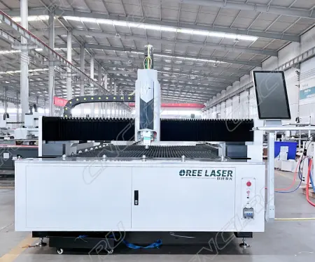 Лазерный станок для резки листового металла Oree Laser F3015-6 (6000 Вт)